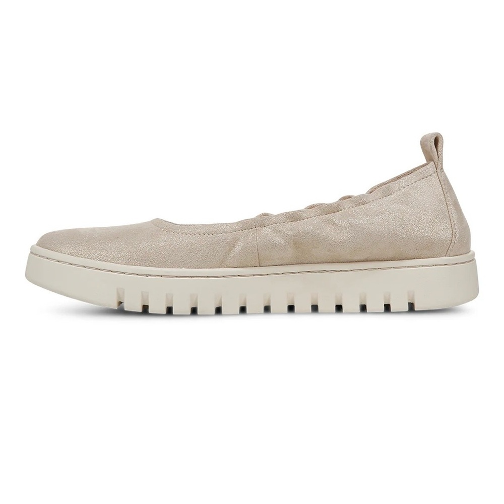 Vionic soft gold ballet flat